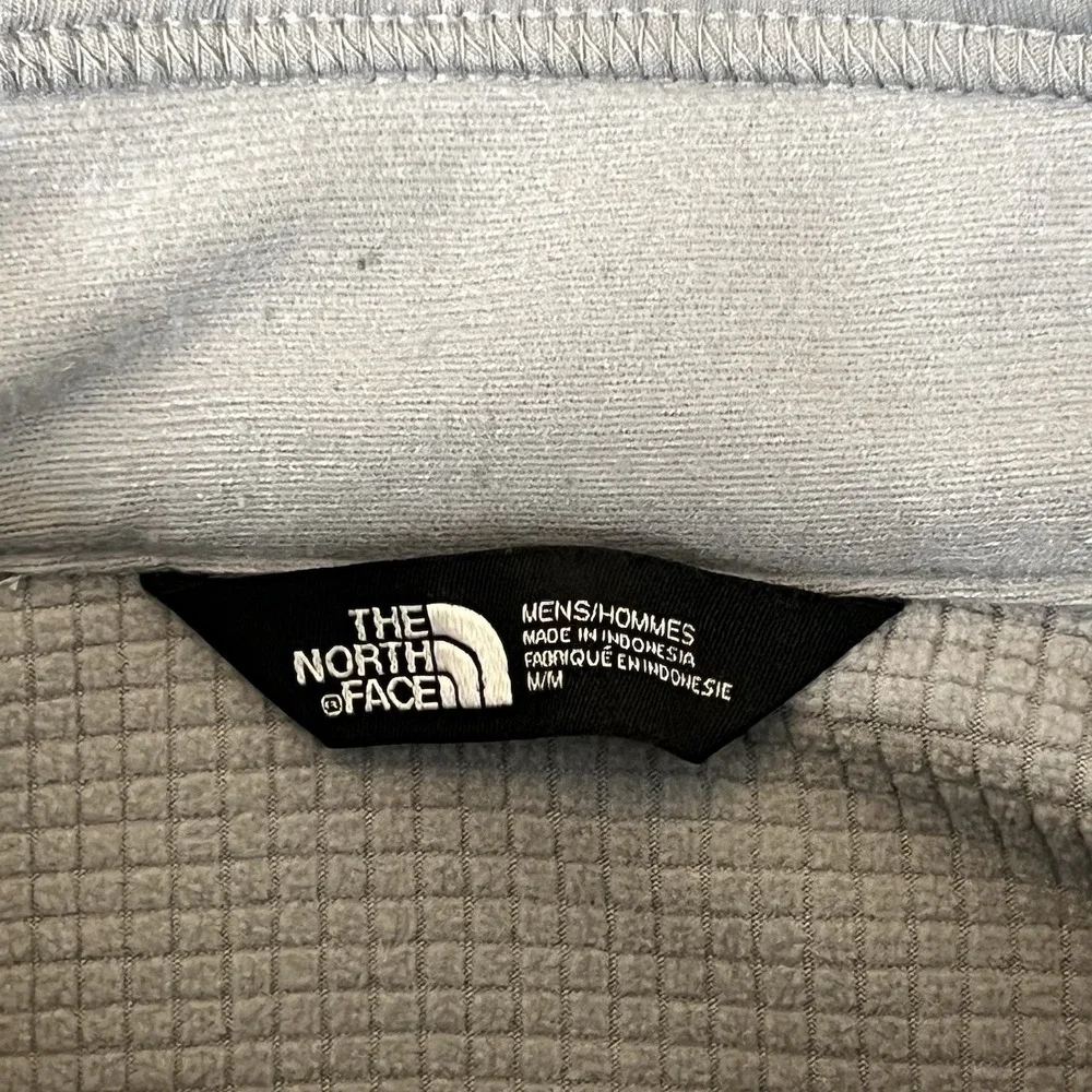 The North Face 1/4 Zip Pullover Mens Medium Gray Grid Fleece Company Logo